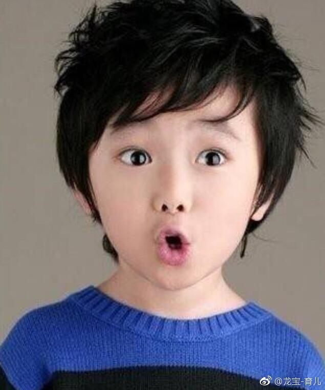 天生一脸聪明相的孩子到底长啥样?有这几个面部特征,学啥都很快