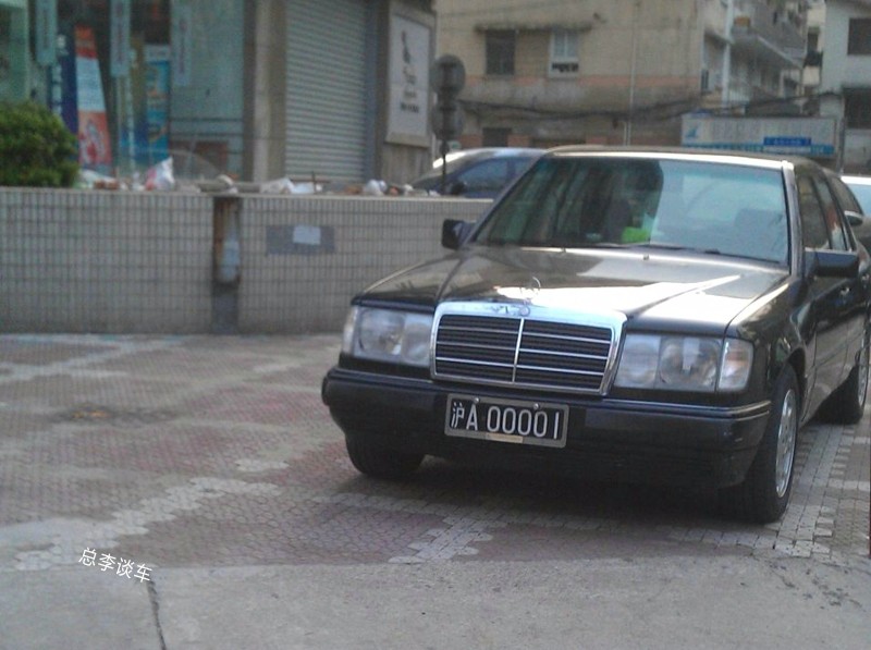 上海滩5辆1号车全是沪a开头宾利最有意义捷豹最特别