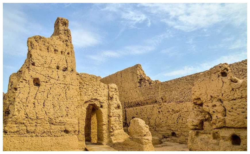 世界未解之谜:楼兰古国消失的真相,难道是外星人带来了瘟疫?