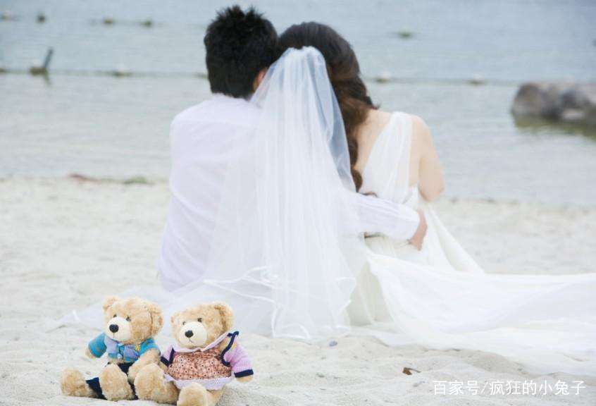 只为一个承诺他默默守护了她二十年,背后的真相催人泪下!