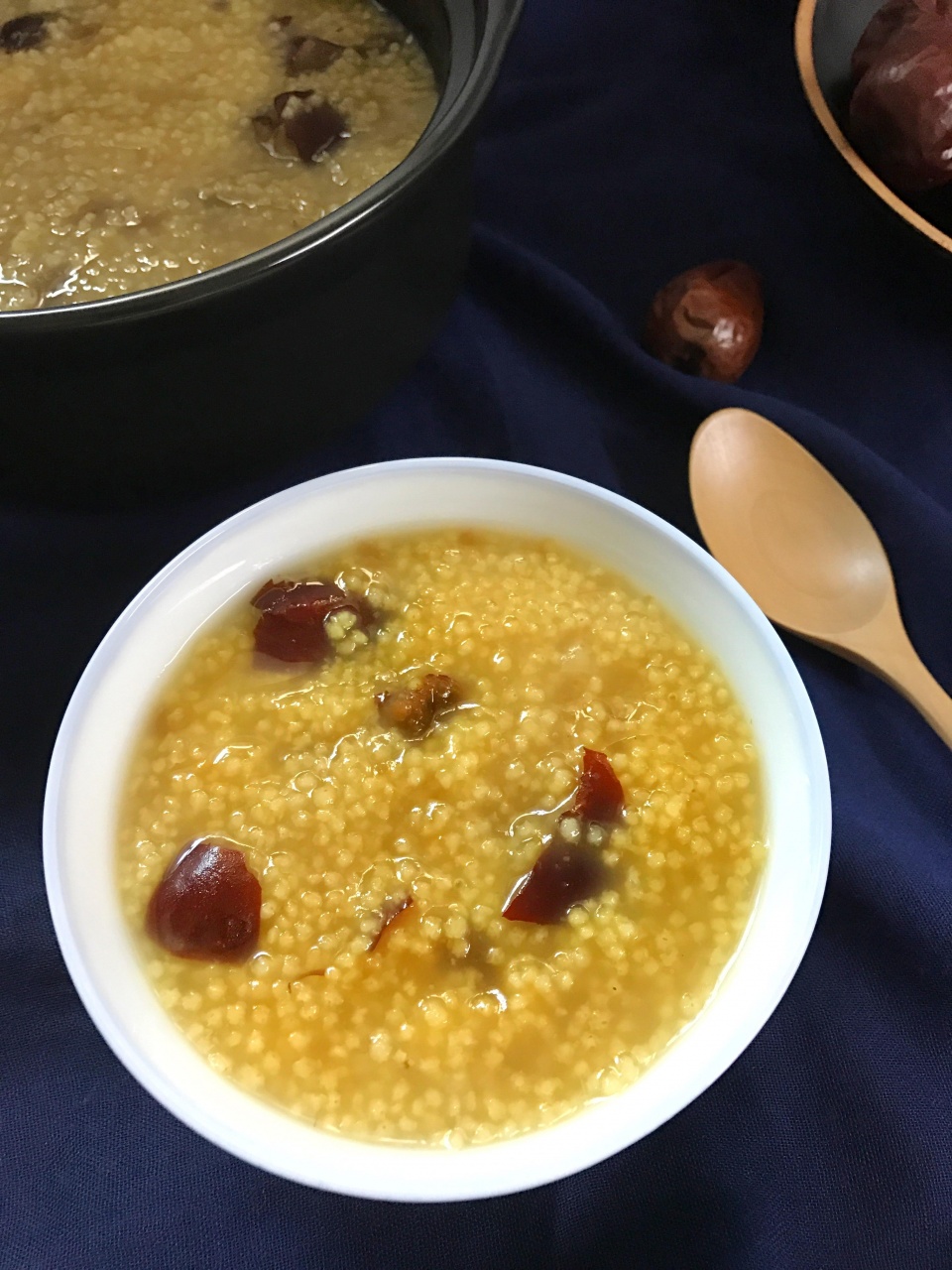 入秋后这粥最养人,健脾养胃又补血,每天一碗,赛过喝参汤|小米|红枣|参