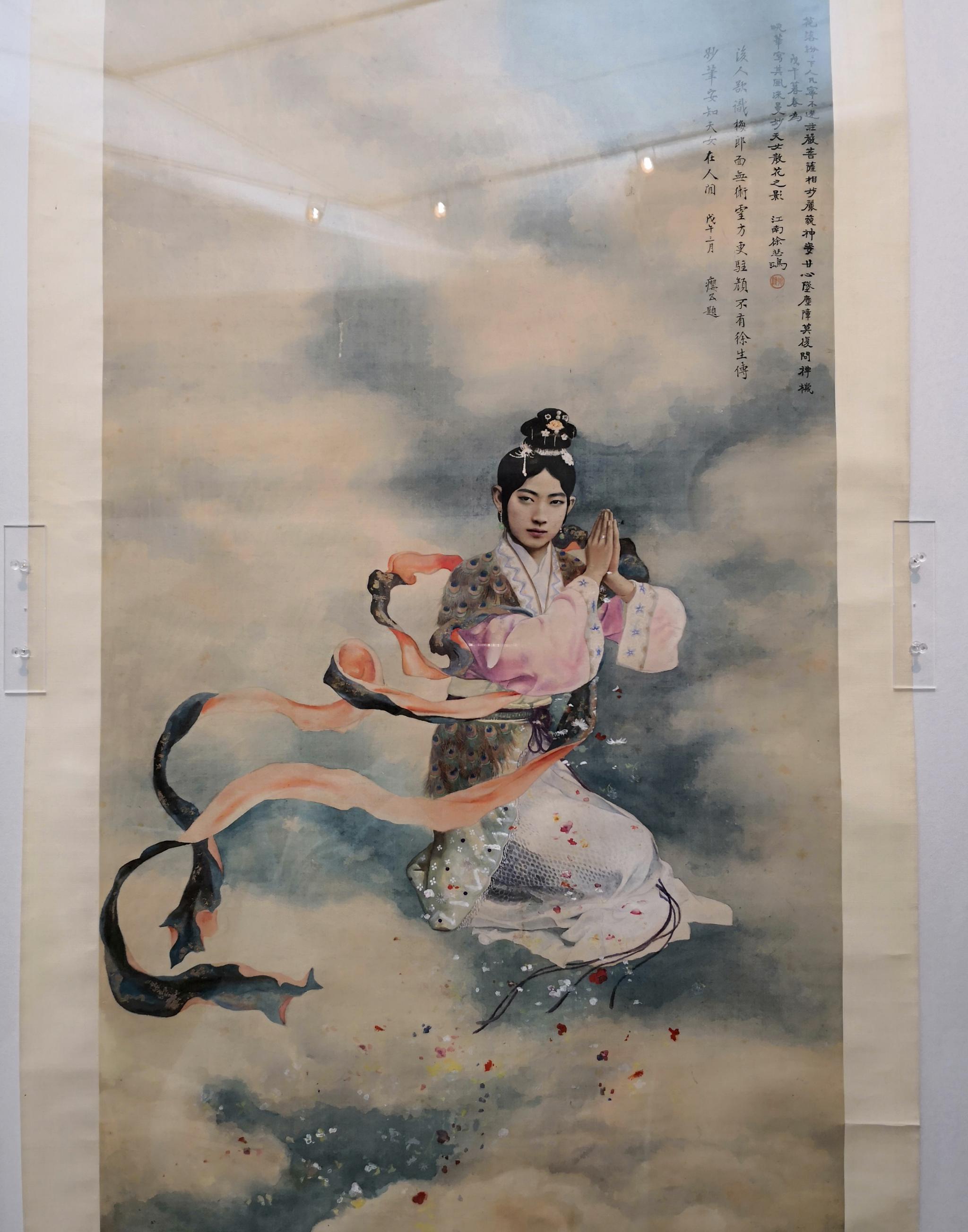 中央美院百年校庆特展徐悲鸿艺术大展中也有一件限展三天的特殊展