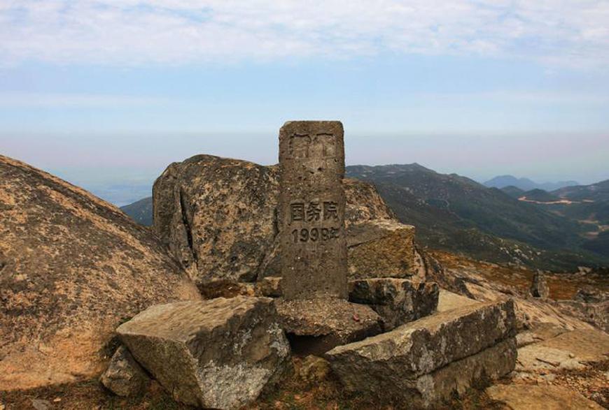 悠久的历史,让新干拥有很多风景名胜古迹,比较出名的有商周牛头城遗址