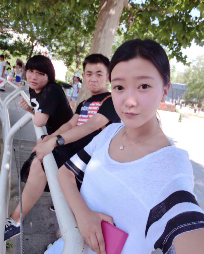 "小精卫"近照曝光!现21岁的她亭亭玉立,时隔多年美得认不出