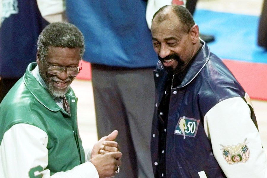 两大超级中锋的故事:张伯伦拿2万女人吓拉塞尔,后者年薪多1美元