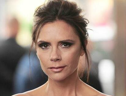 看到贝嫂维多利亚笑的样子,网友,贝嫂您还是别笑啦,受不