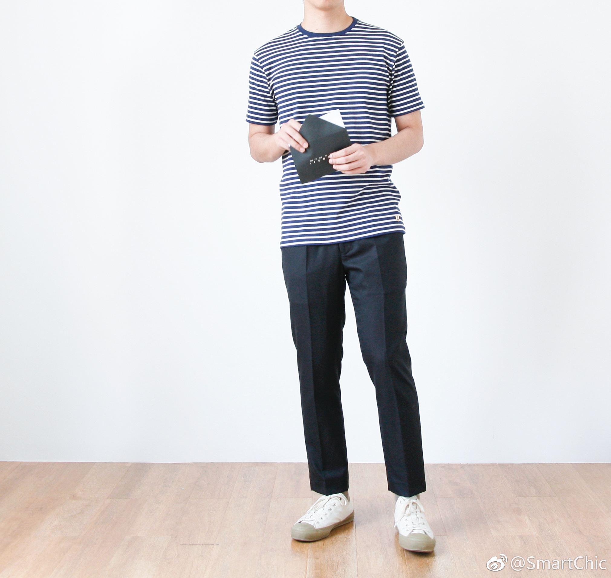 优雅的细条纹,轻松的宽条纹,你 pick 哪款? 细条纹→;宽条纹