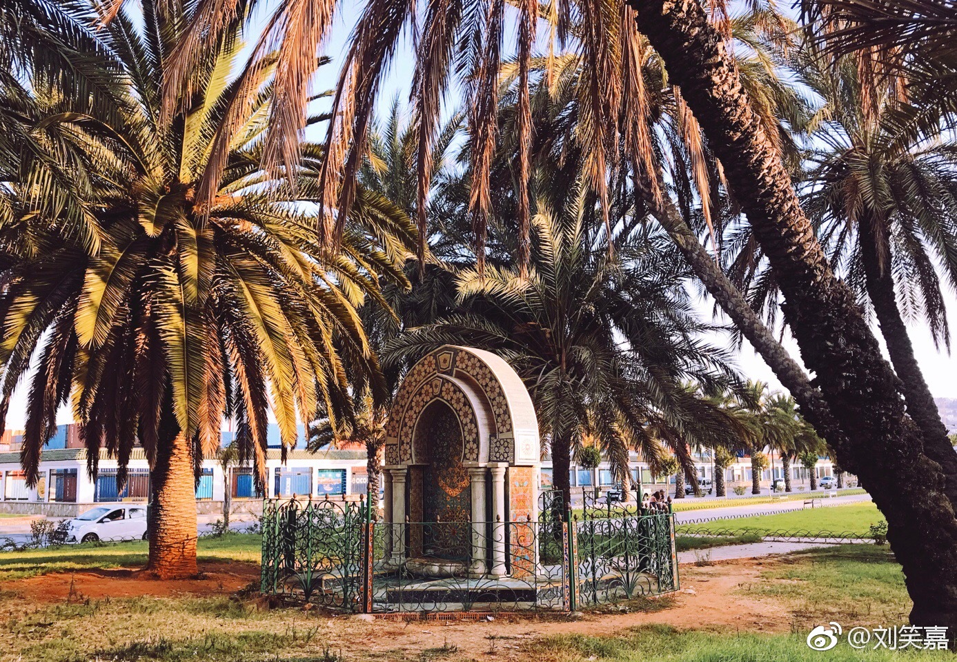 在一些海滨城市人们依然对我看啊看柏柏尔人曾经入侵西班牙