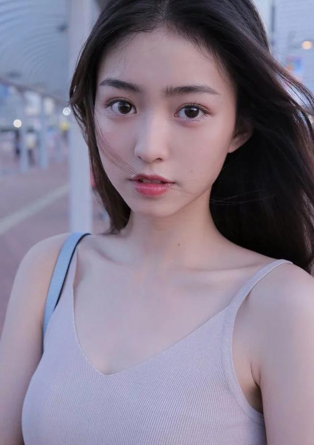 每天一组美女图:为你一笑,我愿点烽火,戏诸侯!