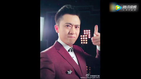 星光大道主持人杨帆近照,老婆美如天仙幸福美满