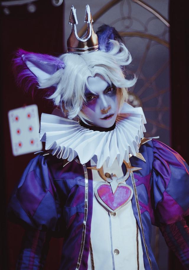 《王者荣耀》百里玄策cos,酷炫帅气的威尼斯狂欢皮肤