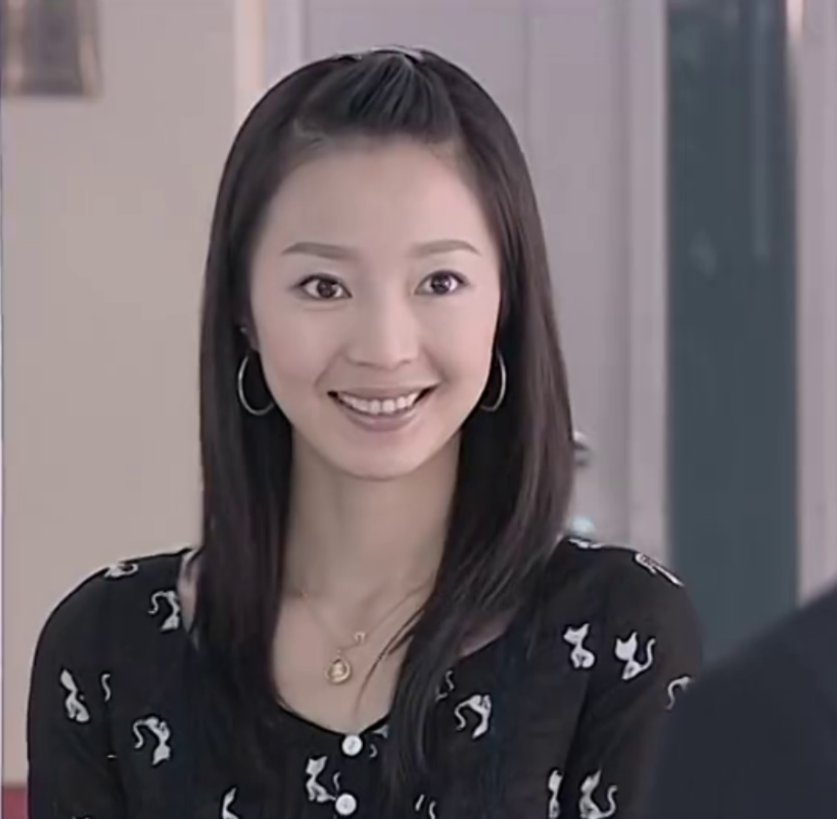 刘希媛的美大气高贵她的五官识别度高是位不可多得美人