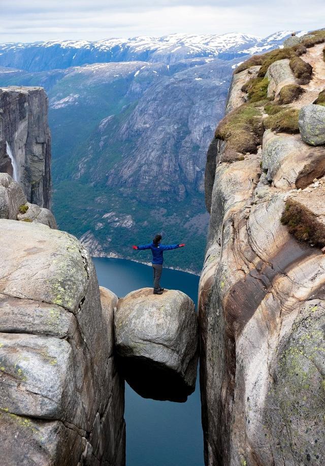 世界上最危险的五块石头, 掉下去就是万丈深渊, 有一块却是骗子