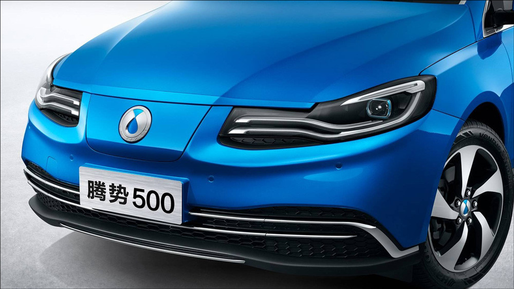 腾势500电动汽车图赏:9英寸触控屏,零下40度畅行,续航500公里