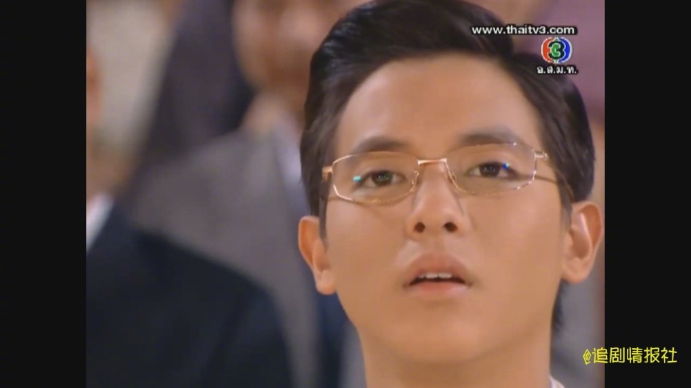 三少夫妇 名门绅士之珍爱妙方 三少嘴上说着不看这些伤风败俗的选美