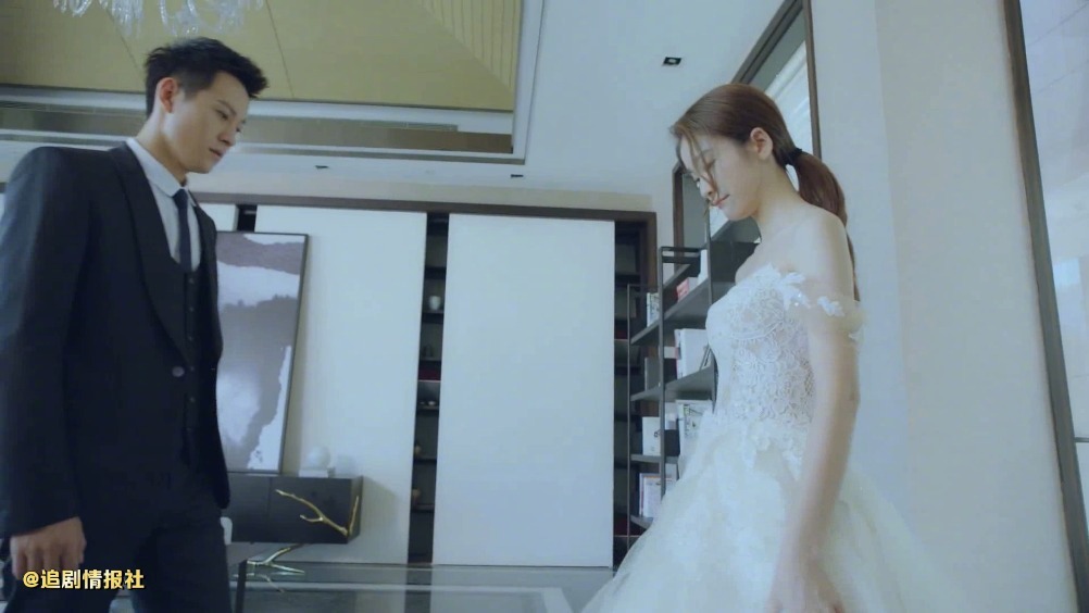 秦俊杰张雪迎辰沫夫妇【新版泡沫之夏29集预告:夏沫穿着婚纱出现在