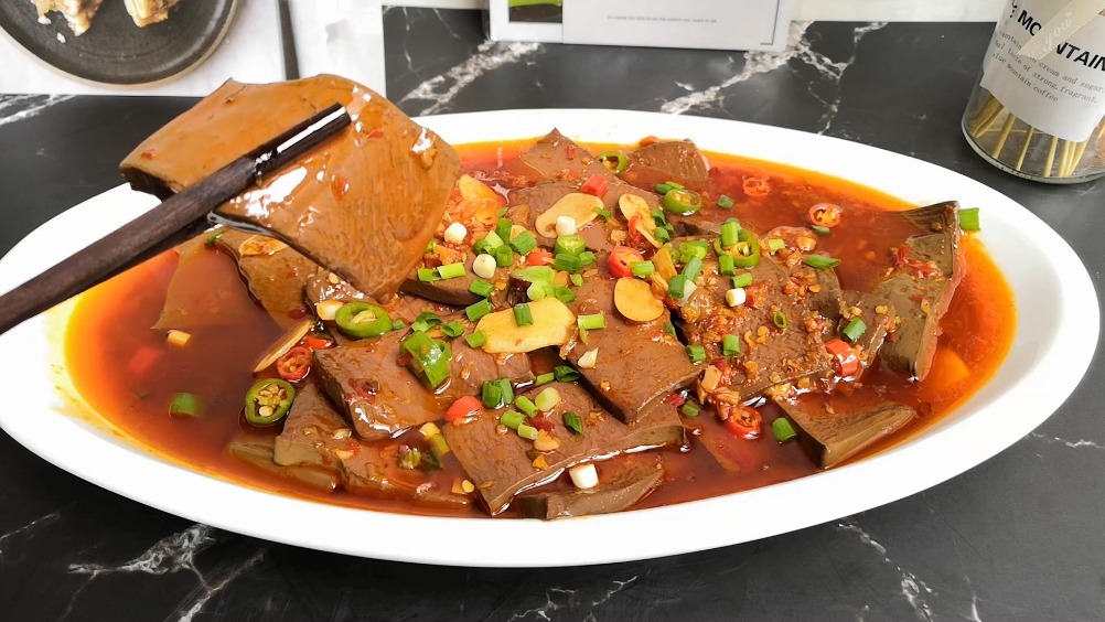 酒店版"泡椒麻辣鸭血",做法正宗,味道绝了!