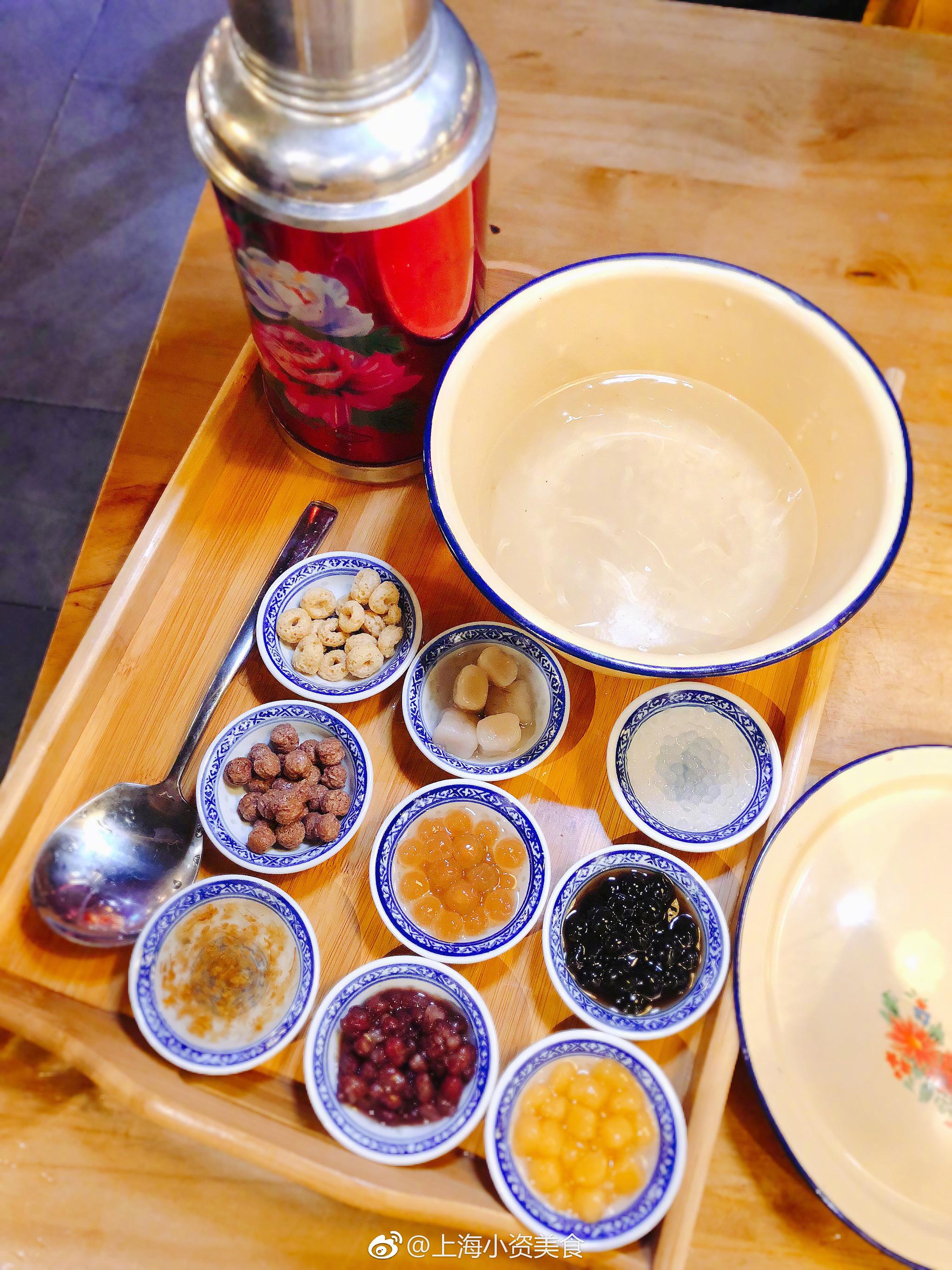 实名安利哥老官这个奶茶冰粉!28块一大缸