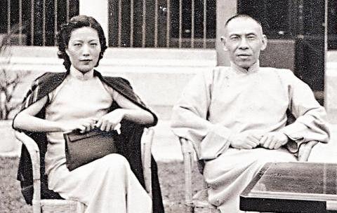 徒弟触怒了严九龄惹下大祸, 杜月笙是这样摆平的 - 上海青帮的覆灭
