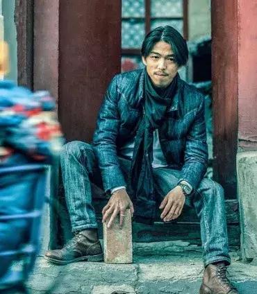 《我不是药神》:别叫他黄毛了,他是演员章宇|章宇|黄毛|我不是药神_新浪新闻