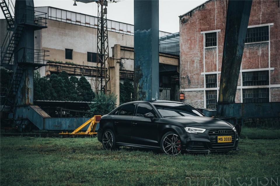 奥迪s3天生就拥有不凡内在,改装后更是化身"零四"神器!