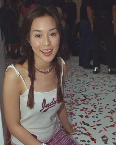 看徐子淇和贝克汉姆的合影,再看杨颖的,终知优雅对女人的重要性