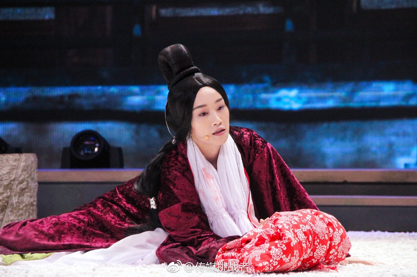 蓝盈莹11年画壁出道后宫甄嬛传受关注