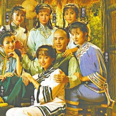 《鹿鼎记》建宁公主为什么陈小春版是最好,十张照片告诉你答案!_新浪新闻