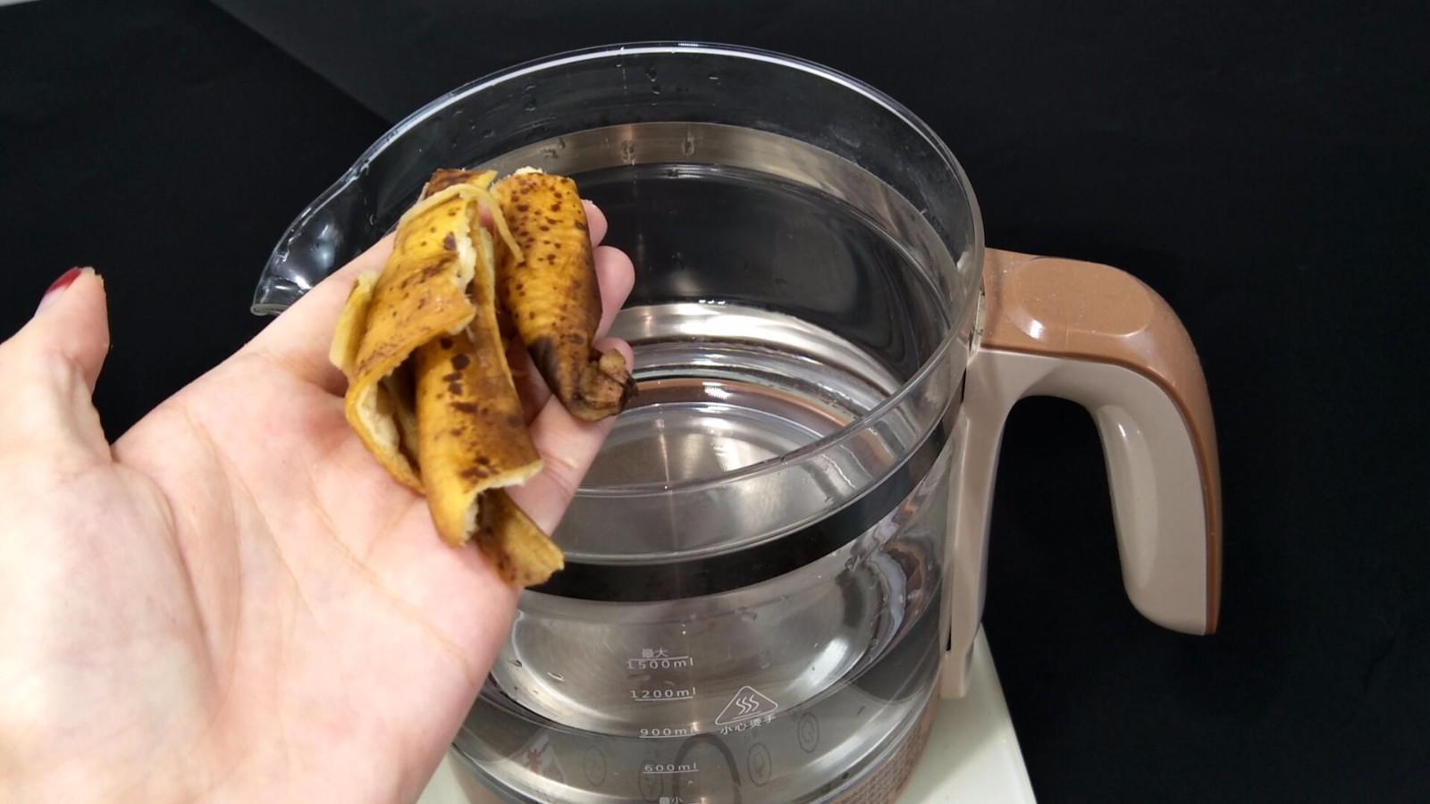 想不到拿香蕉皮煮水,有这么厉害的用处,效果明显,看完又学一招