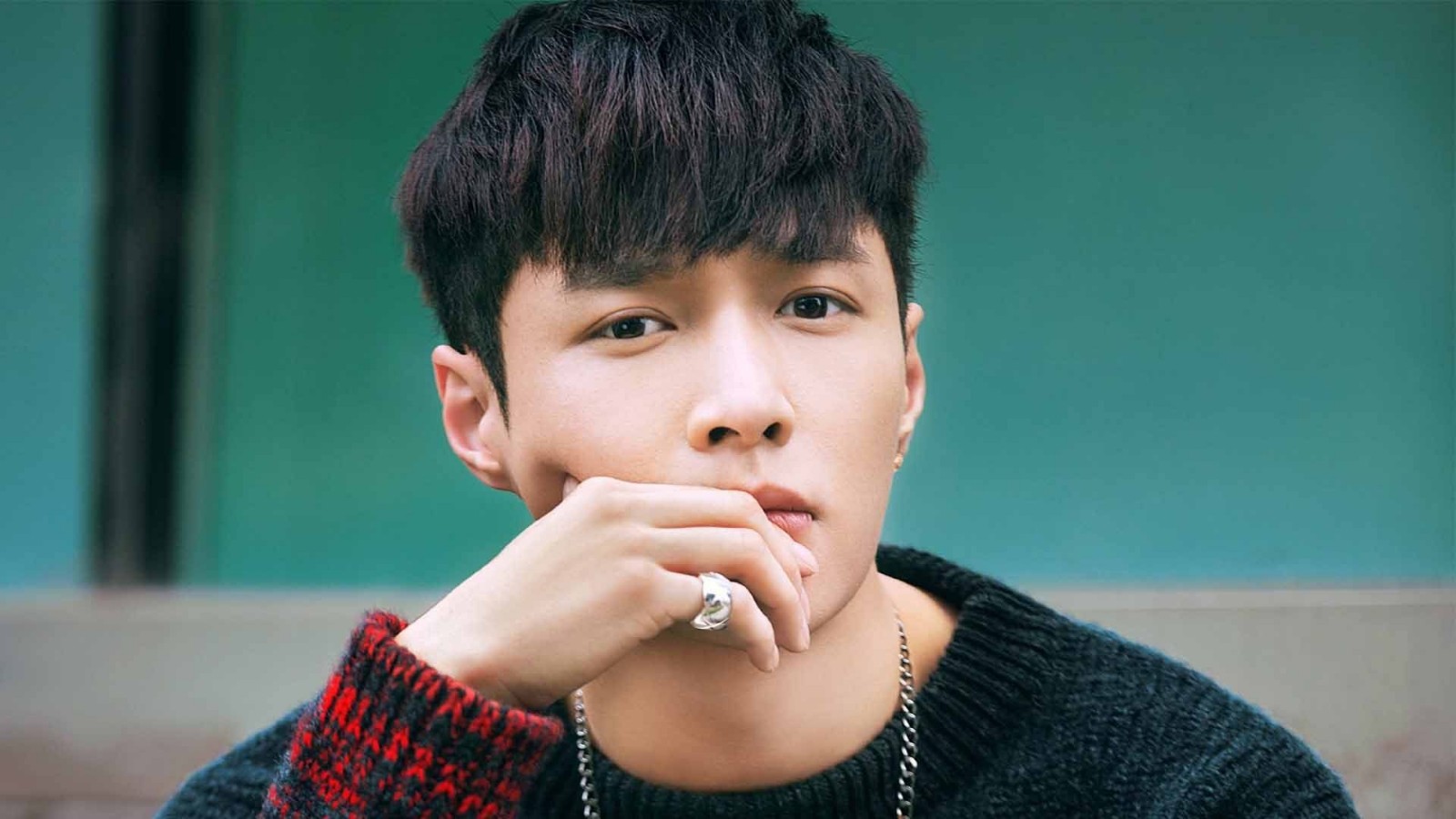 四位姓张的男星,你第一个想到了谁,网友:当然是小绵