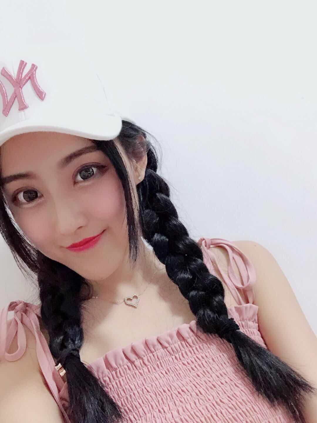 98年172cm四川音乐学院影视表演系大一