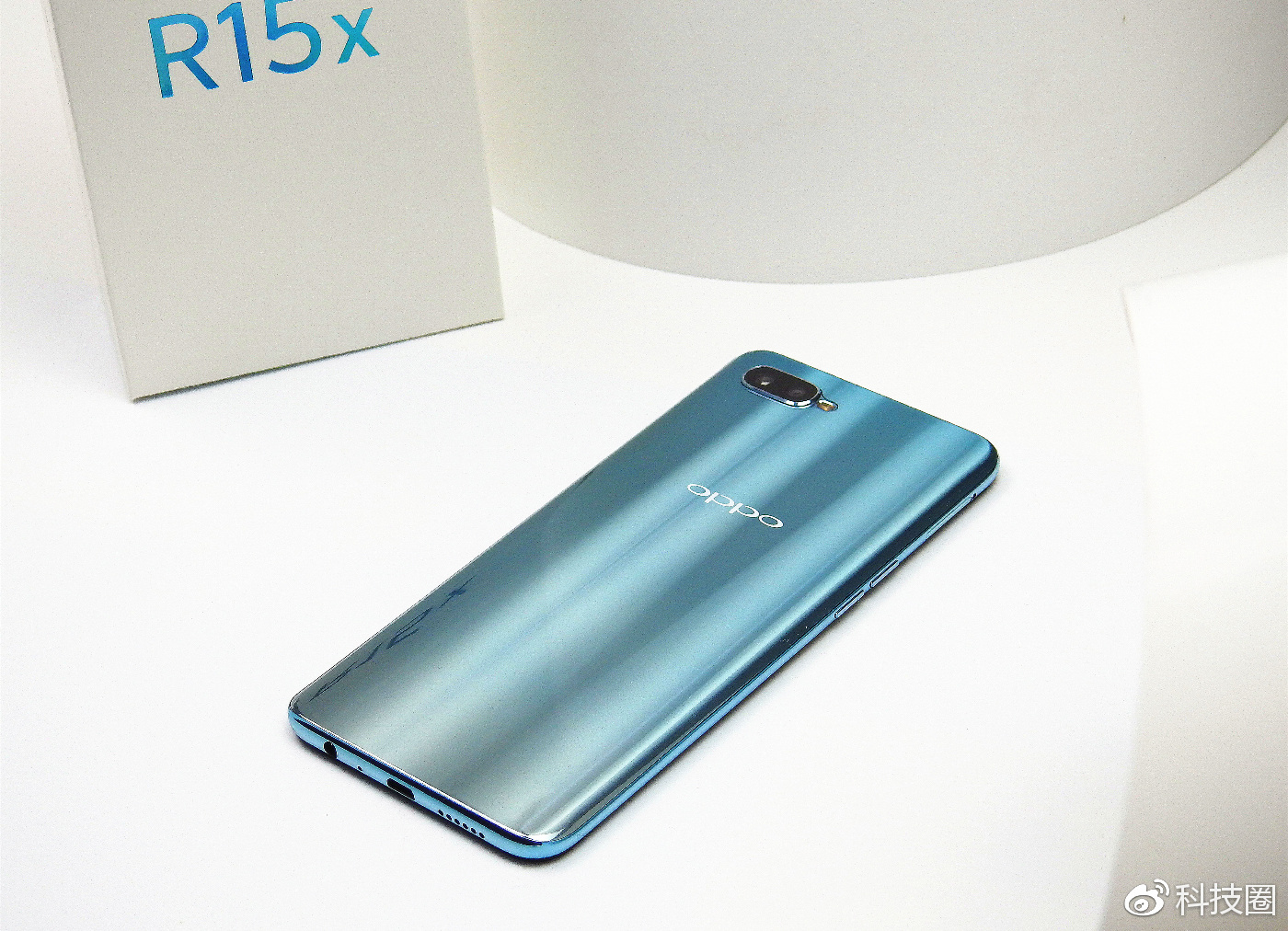 oppo r15x评测:用旗舰的实力搅局中端市场