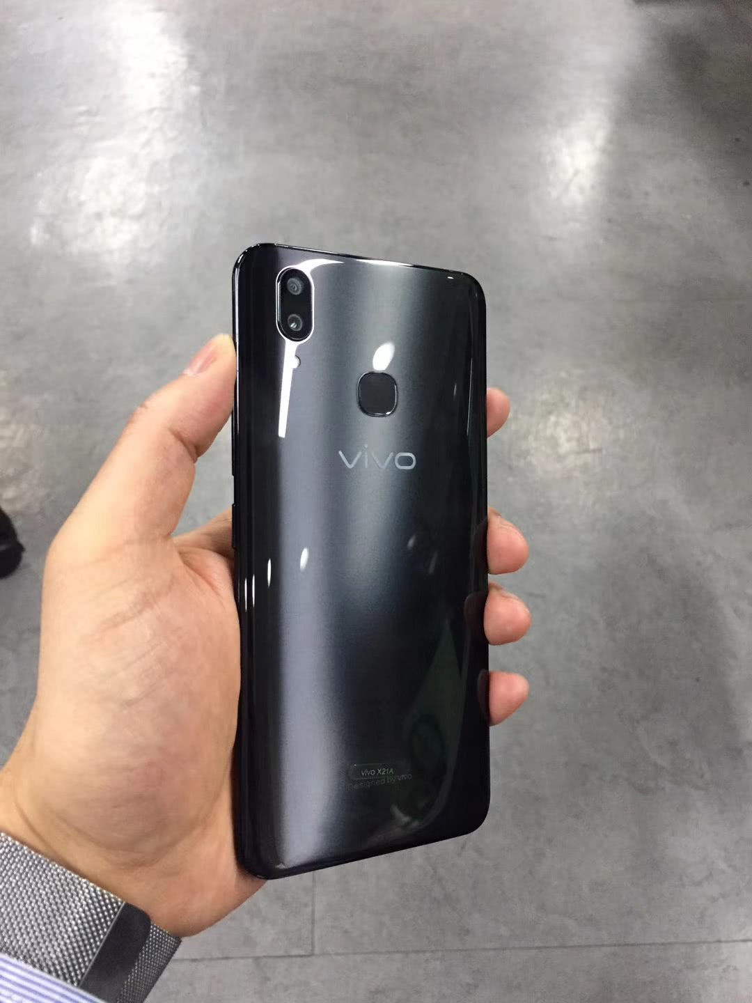 开黑利器?隐形屏幕指纹版vivo x21新机亮点盘点