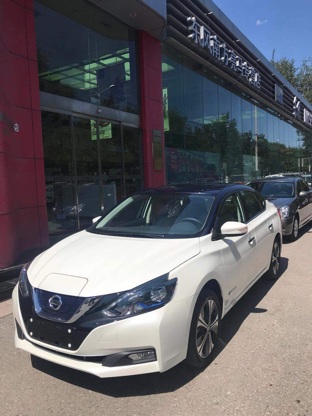 轩逸纯电版实车到店,双色车身吸睛max,售价16.6万起