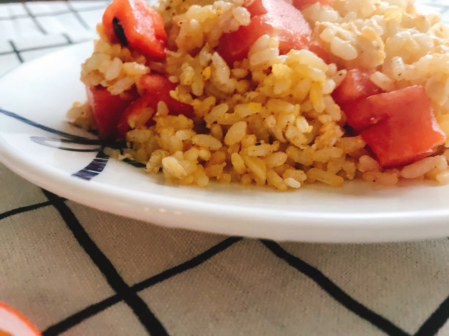 奇葩网红美食"西瓜拌饭"改良版,真是五味陈杂!