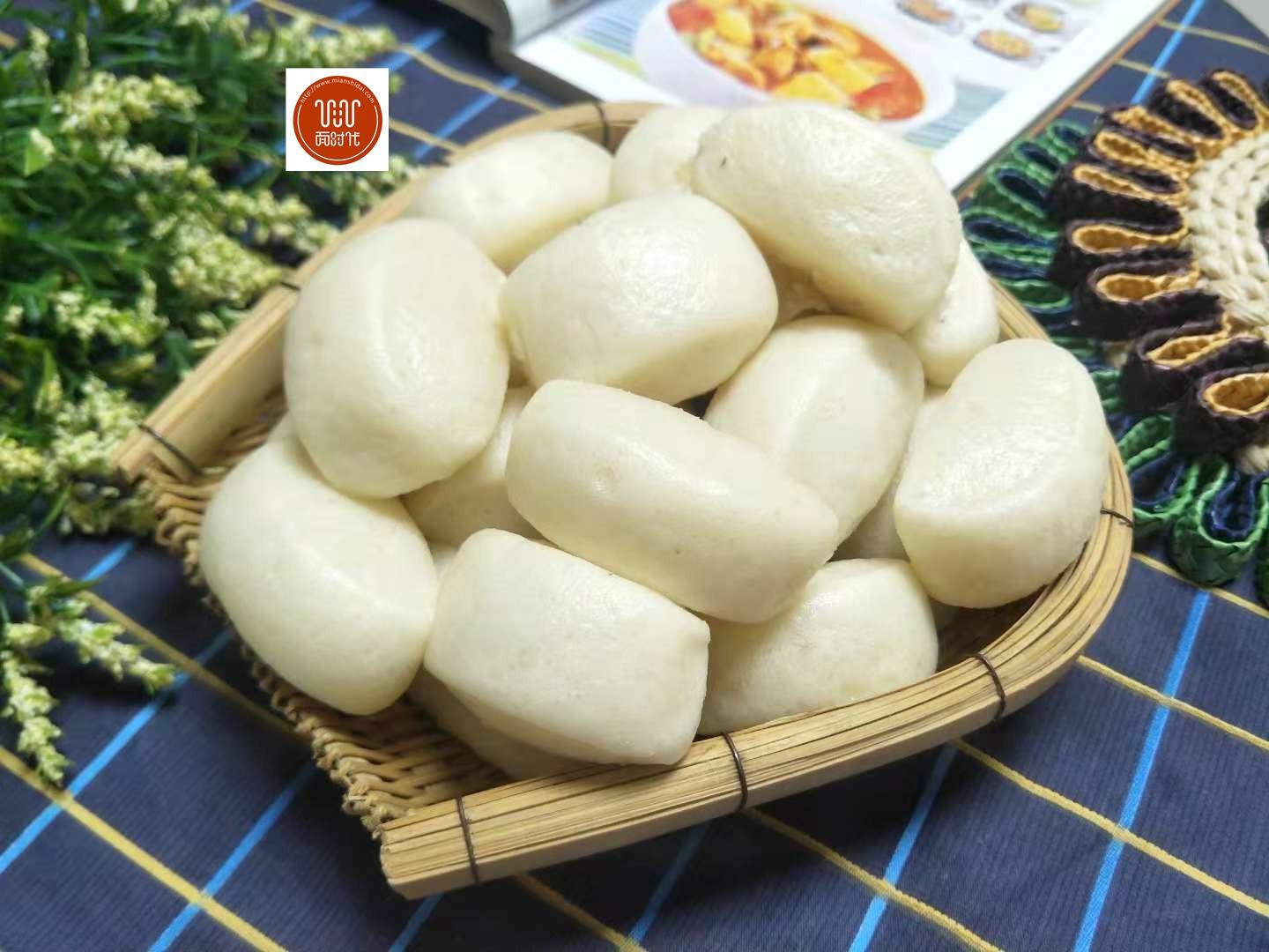 馒头别只会做白面的，加入它细腻绵香，儿子一口气吃了10个还想吃