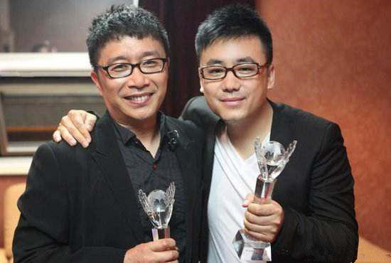 他一首歌赚2.4亿,后被公司雪藏,如今成大学教授!