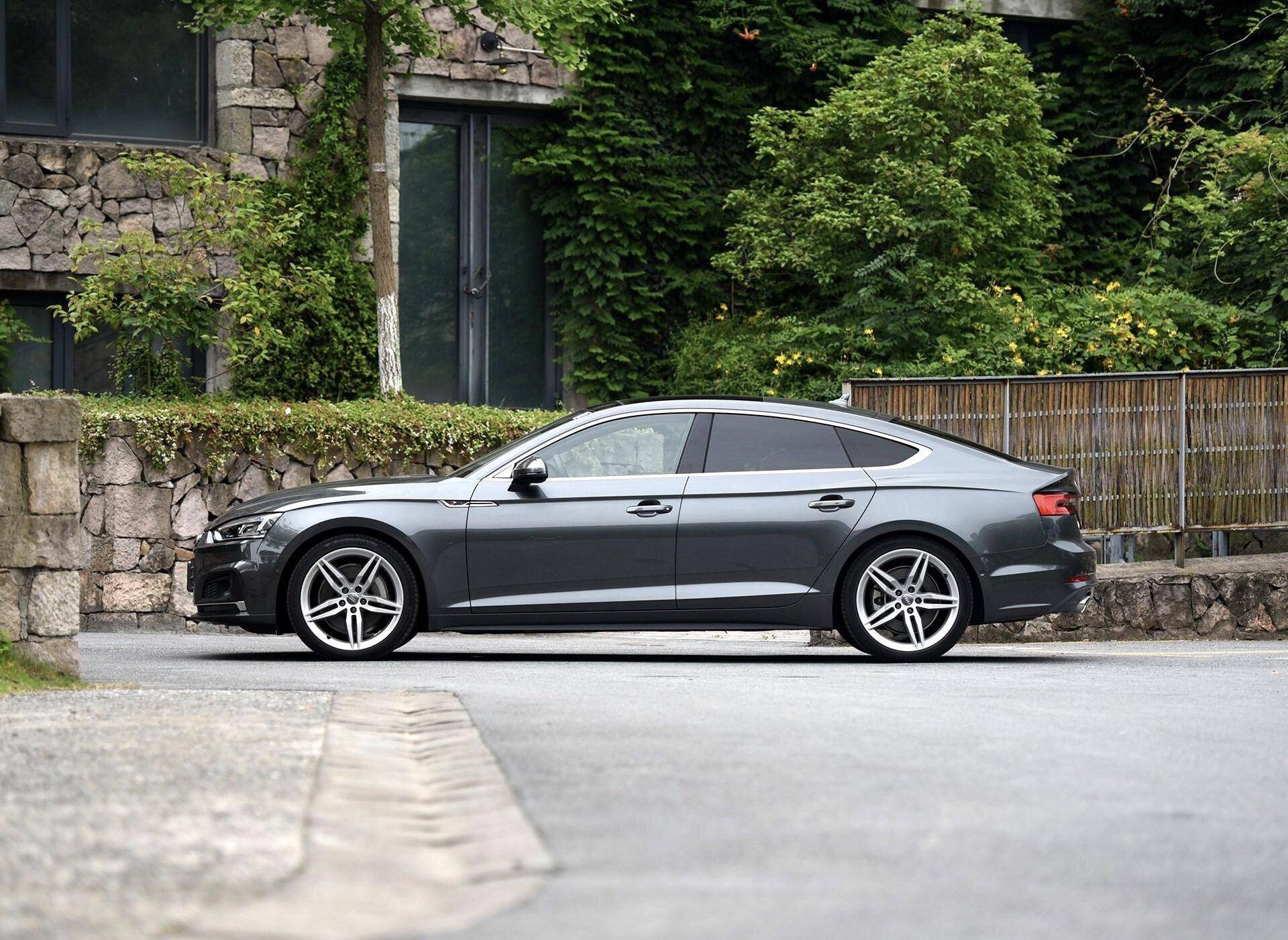 别闹了,不如看这款进口轿跑