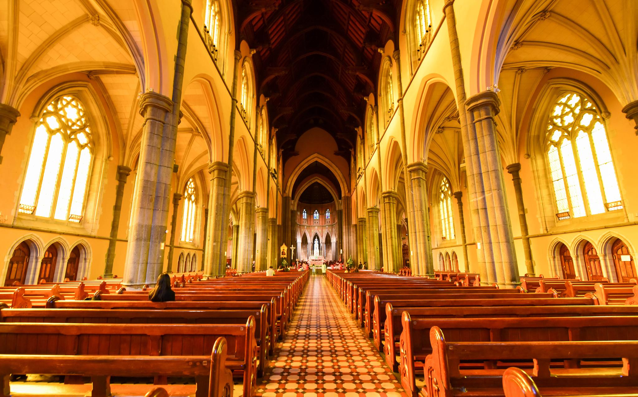 南半球最大最高的天主教堂,仅比我国最高的古建筑略矮10米|天主教堂|