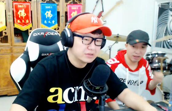 想给徒弟们举办集体婚礼 舞帝大佛众多爱徒媳妇儿集体讨要改口费