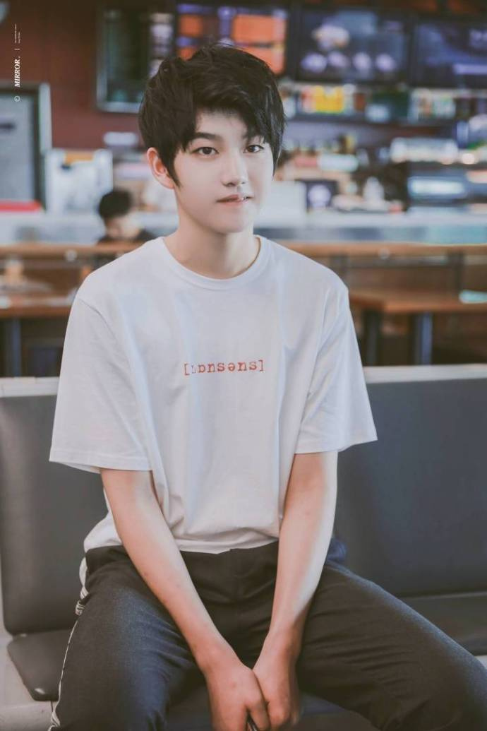 颜值都太能打了,丁程鑫, 宋文嘉, 马嘉祺, 敖子逸 ,张真源, 陈玺达