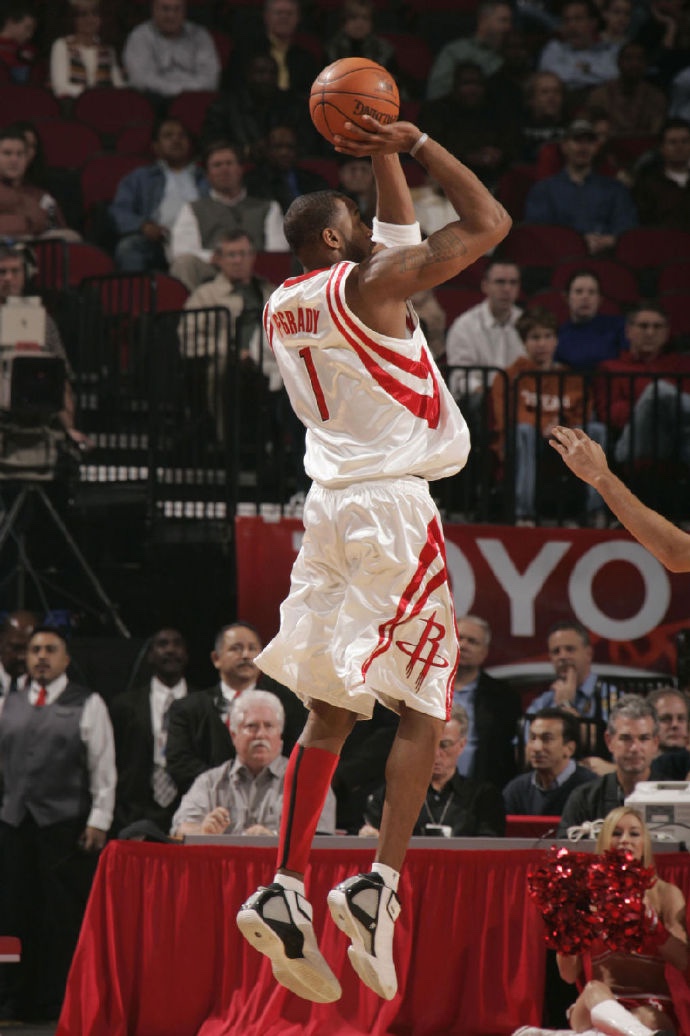 麦迪火箭时期的干拔瞬间,这小腿,真的可以看一天!