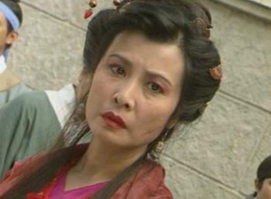 68岁tvb绿叶李丽丽年轻时亦是花旦 事业