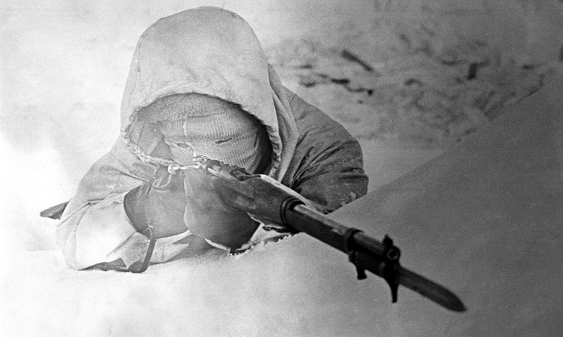 二战老照片:苏联入侵芬兰,发起"冬季战争",芬军在严寒中抵抗