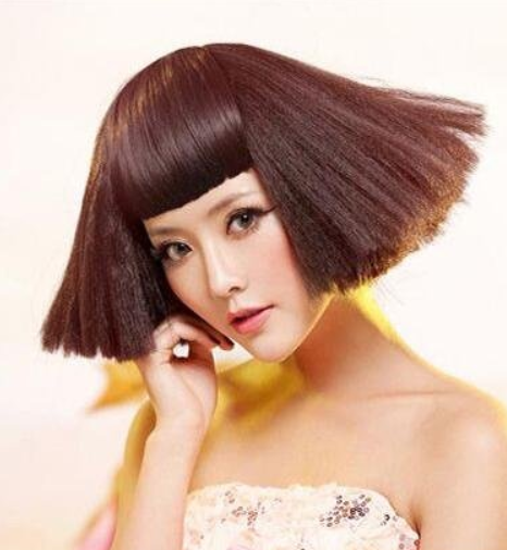 女生短发烫成麦穗烫会是什么模样?这款外形酷似麦穗这样烫才够味