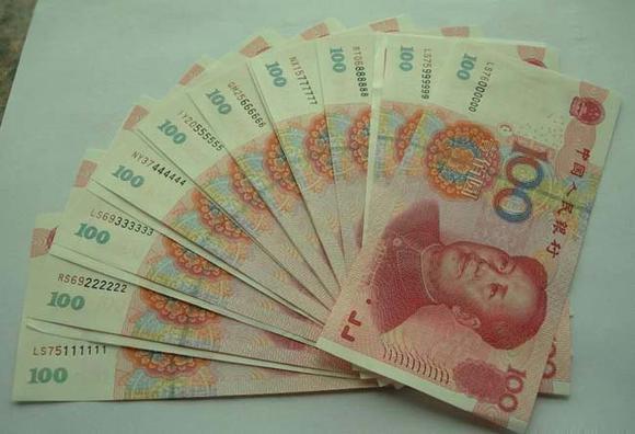 网上找女朋友,见面去咖啡厅消费了八千元多,我遇到骗子了吗?