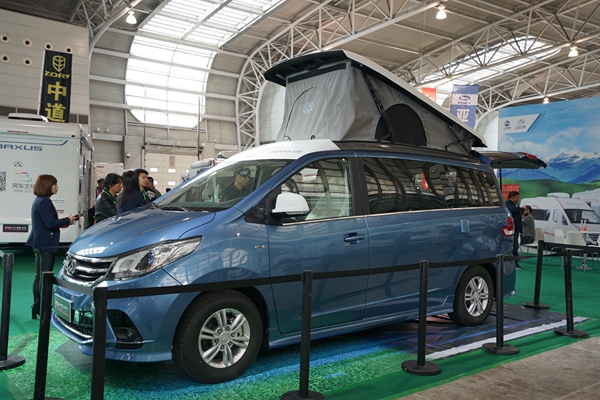 新品|上汽大通rg10 升顶房车正式上市 售价25.98万起