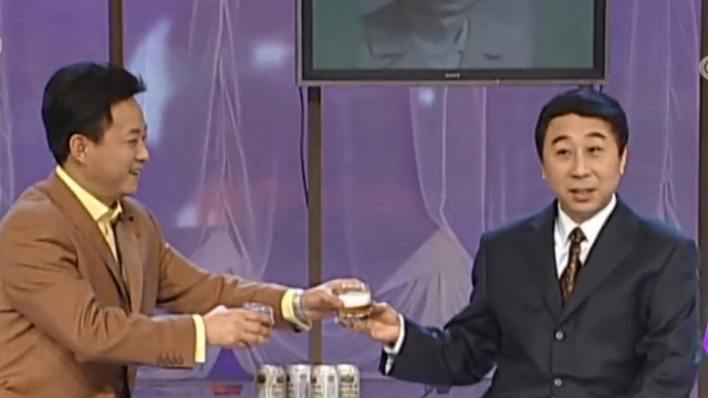 冯巩朱军小品《笑谈人生》,真佩服他们的搞笑,眼泪都笑出来了