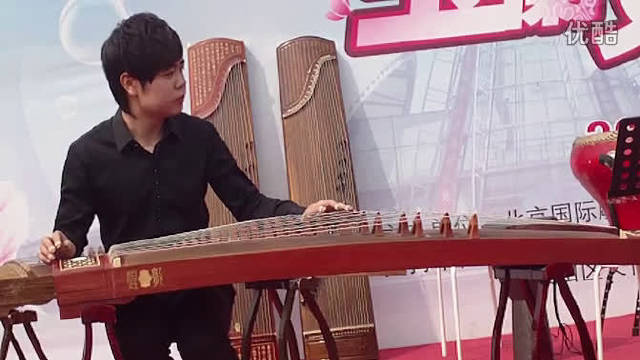 古筝演绎《春到湘江》,演奏:孙金阳