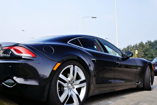 在油耗方面上,fisk kama跑车油耗较低,据相关统计得知,其百公里的油耗